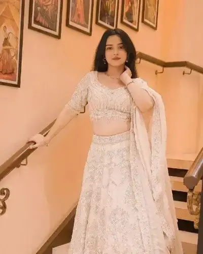 Escort Madhupur